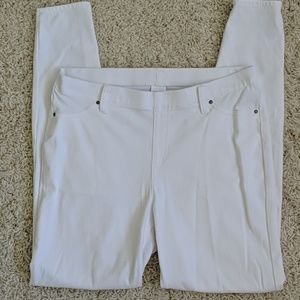 White stretchy pull-on jeans size large